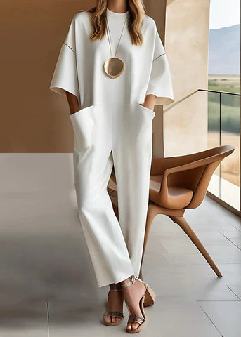 Elegant Short-Sleeved Jumpsuit