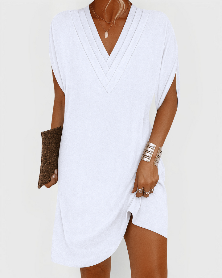 Amber | Elegant dress with V-neckline