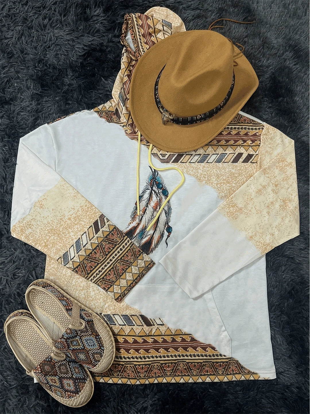 Maya - Chic Stylish Hoodie