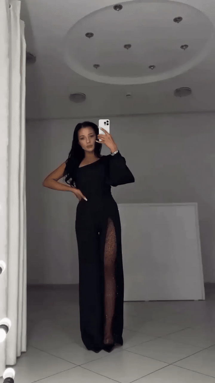 Olivia | Elegant one-shoulder jumpsuit with glitter detail