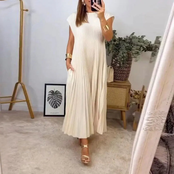 Levvi | Pleated Maxi Dress